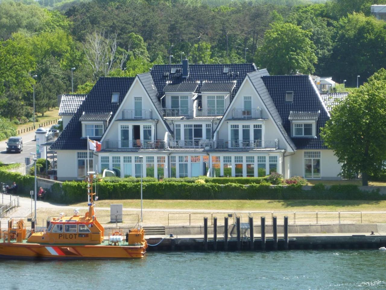 Lotsenhaus/meeresbrise * Rostock